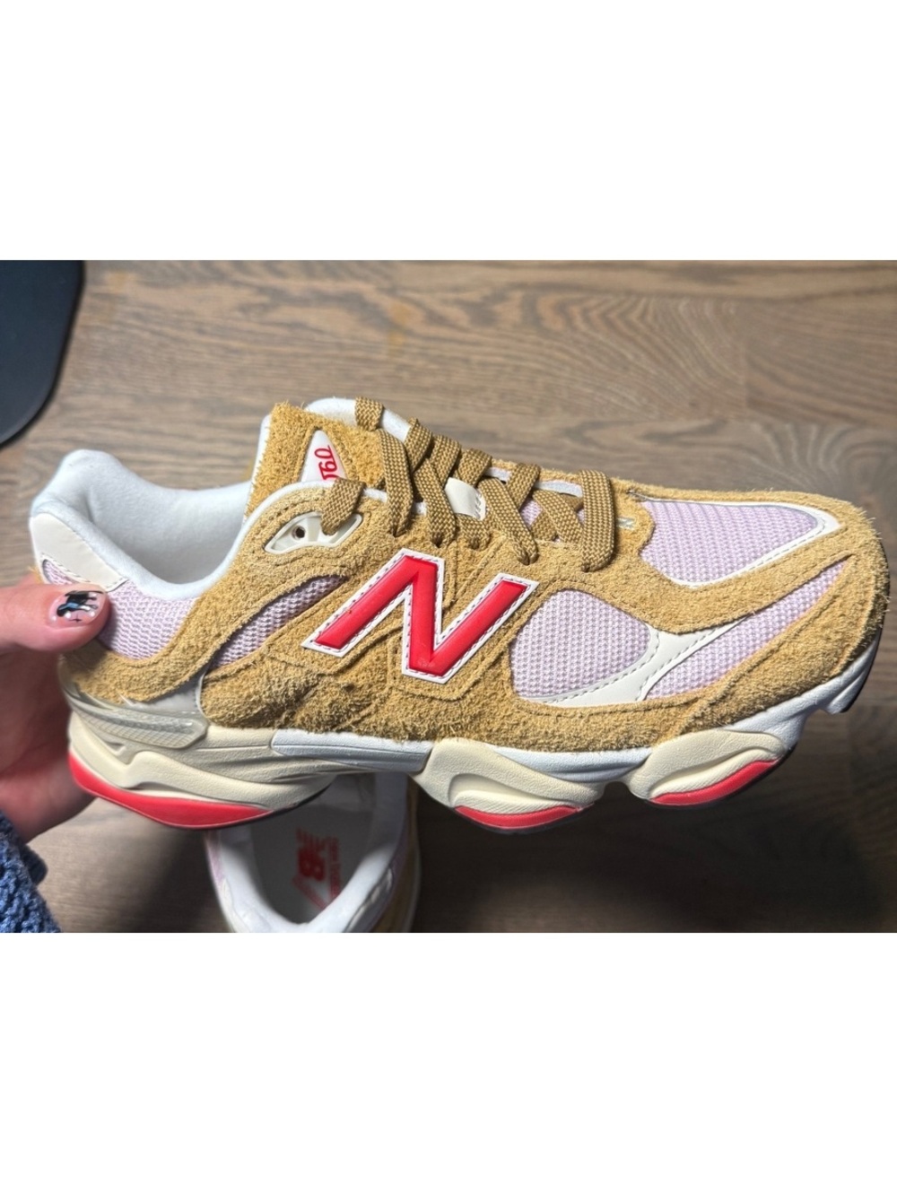New Balance 608 Suede and Mesh Sneakers Size 7 - Picture 7 of 10